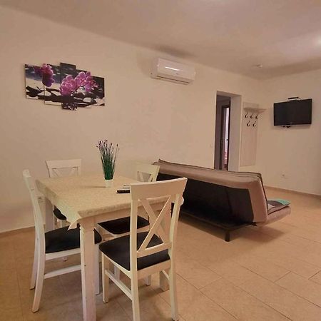Apartment In Balatonlelle 40765 Ngoại thất bức ảnh