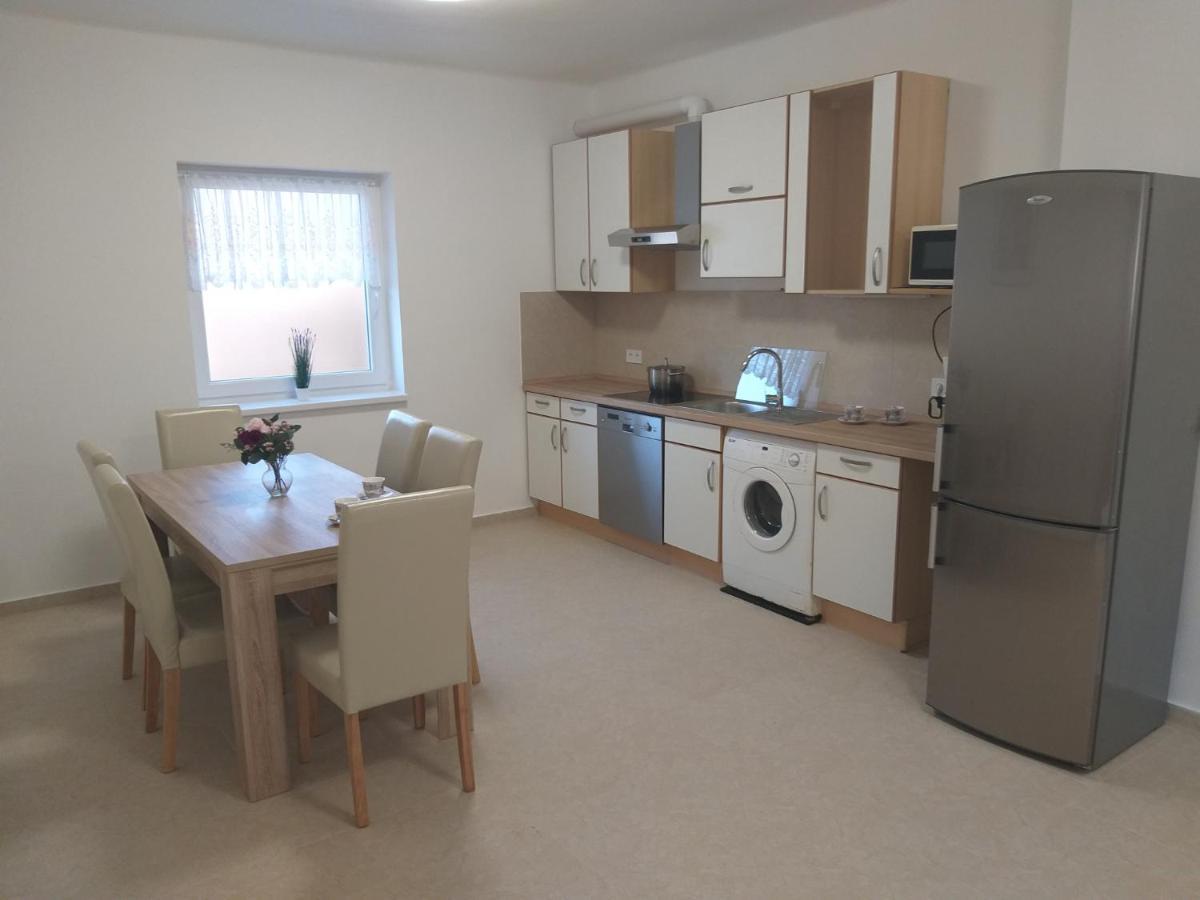 Apartment In Balatonlelle 40765 Ngoại thất bức ảnh
