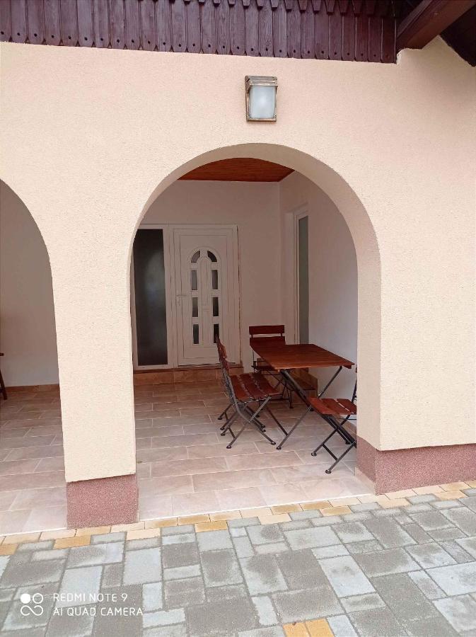 Apartment In Balatonlelle 40765 Ngoại thất bức ảnh